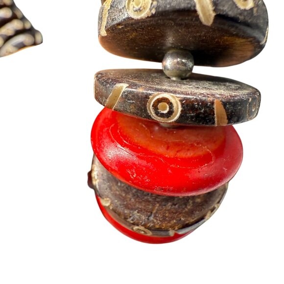 Vintage Coral and Brown Wooden Beaded Necklace Bohemian Boho Retro - Picture 6 of 7